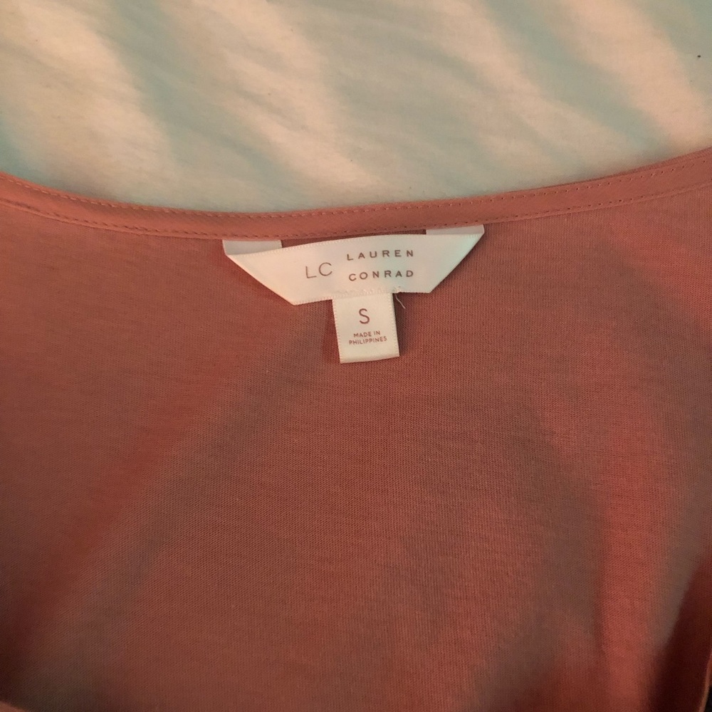 Blouse 👚 - Picture 4 of 4